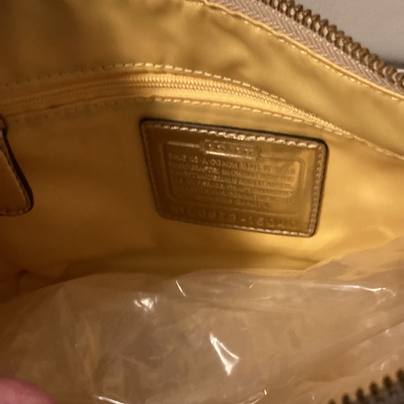 Coach bundle - Picture 5 of 11